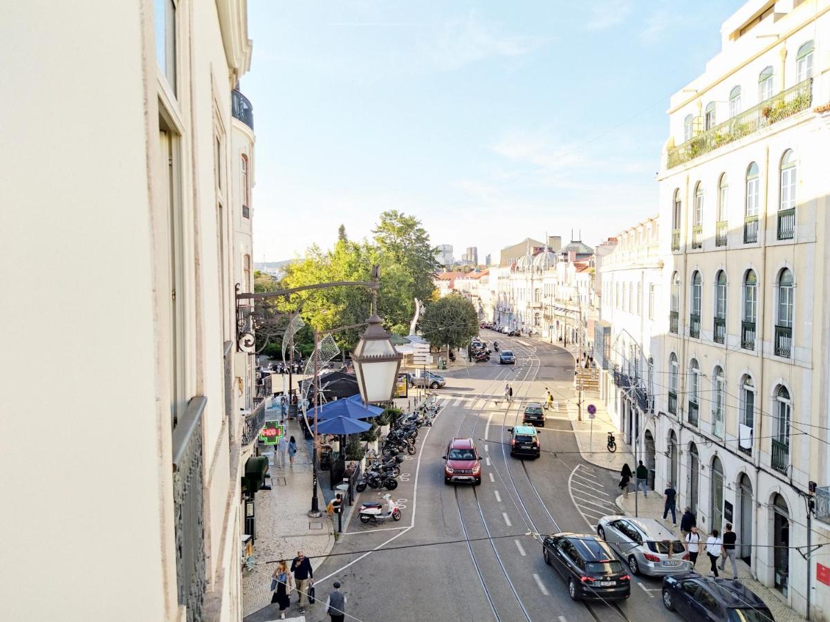 Italian Design Apartment In Principe Real Lisbon Exterior photo